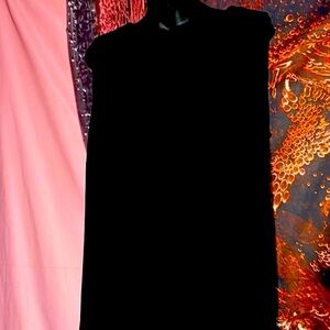 Roz & Ali Black Midi Dress with Elegant Design